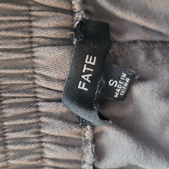 5 FOR $25 Men's Olive Cargo Pants - Picture 5 of 5